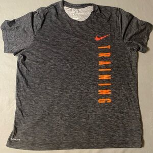 Nike Dri-FIT Shirt Men XL Charcoal Short Sleeve Performance Athletic Training